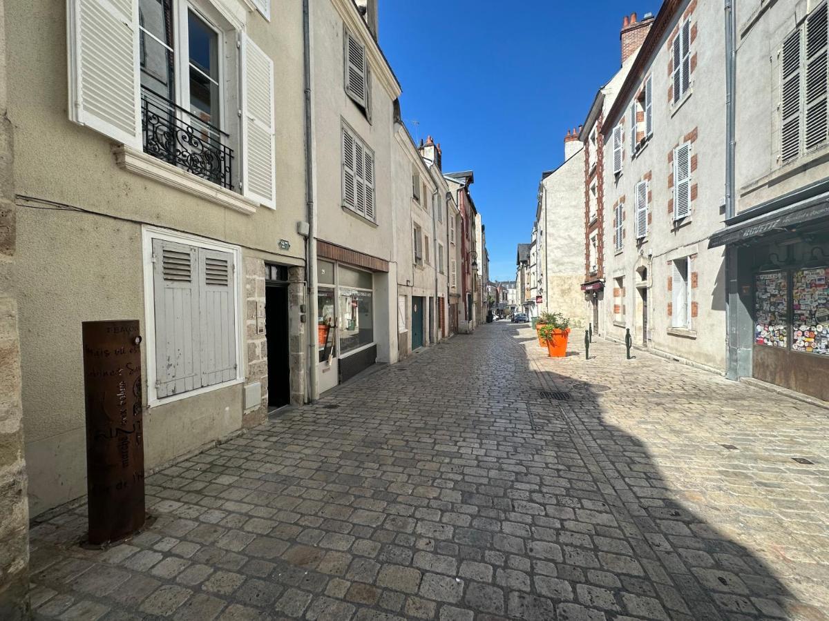 Magnifique Studio - Hypercentre Ancien Pieton Orleans - Wifi - Acces Autonome Εξωτερικό φωτογραφία